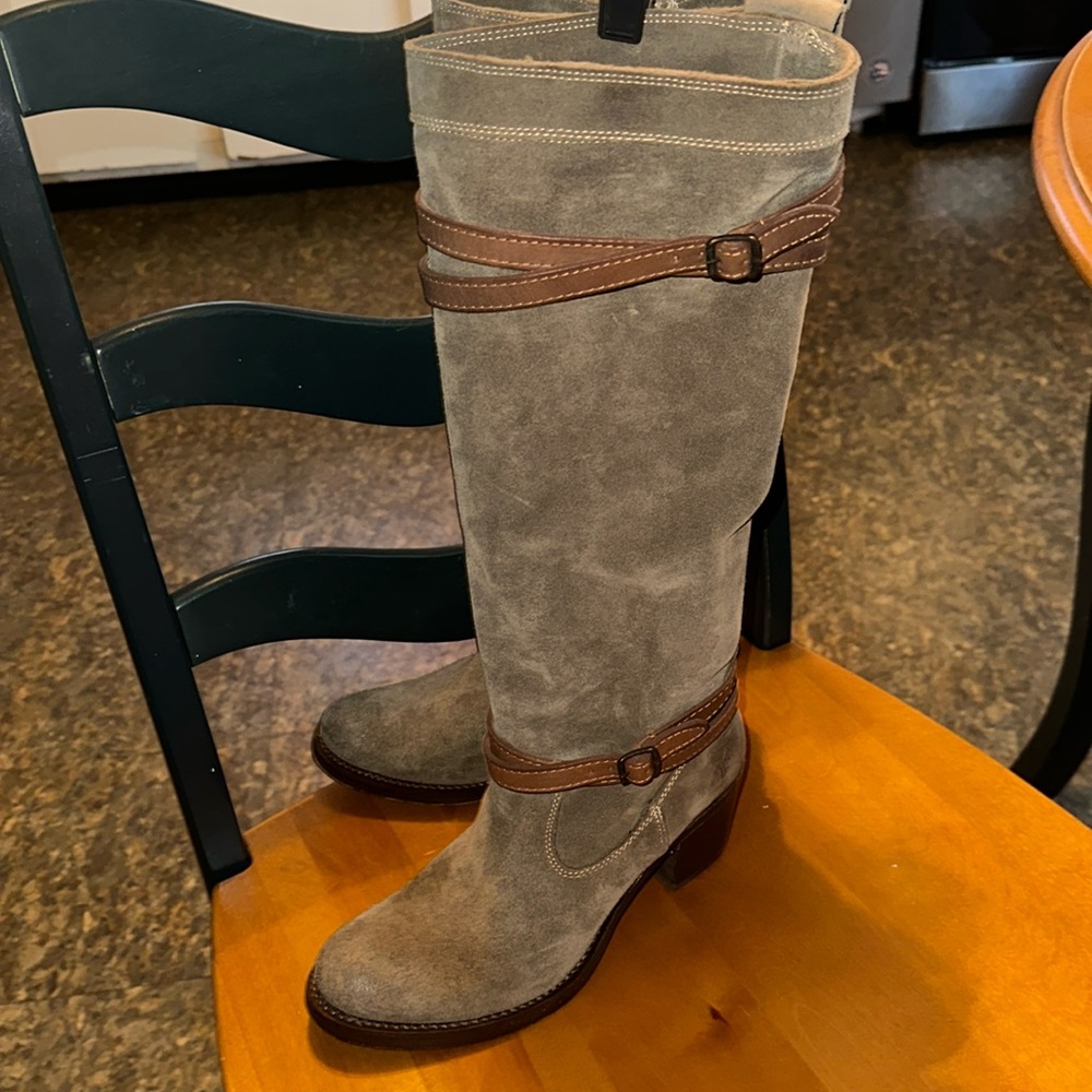 Frye Tan Soft Suede Leather Steel Toe Heel Boots